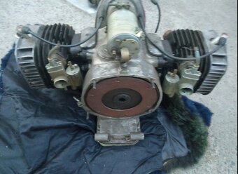 Originální nove díly z vojenského depozitu motor klikovka - 5