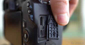 Canon EOS 250D + 2 objektivy – skvělý stav - 5