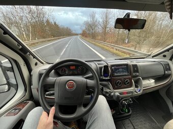 Fiat Ducato 3.0 160 koní, polointegrovaná nástavba Hobby - 5