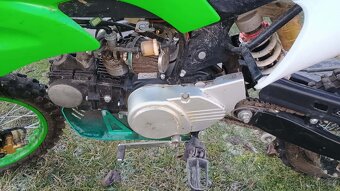 Prodám pitbike 125 14/12 + helma - 5