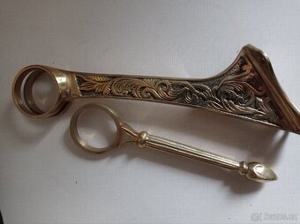 Prodám secesní mosazne drzaky zábradlí nebo garnýže - 5