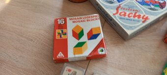 Staré hračky hry kostky stavebnice různé - 5