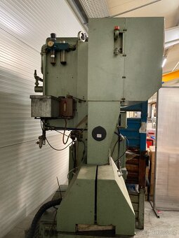 Lis Výstředníkový ESSA PLA 30 - 5