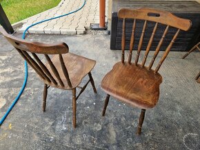 starý dřevěný stůl a židle - 5