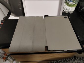 Samsung Galaxy A8 tablet - 5