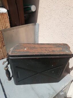 Kovová bedna na munici. Rezervace SY - 5