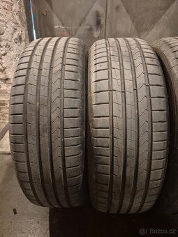 Hankook Ventus Prime4 225/65 R17 - 5
