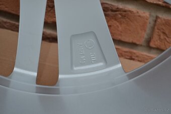 5×112 R18 Hliníkové disky Originál Škoda Kodiaq Model Triton - 5