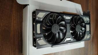 Grafická karta EVGA GTX 1070 Ti - 5