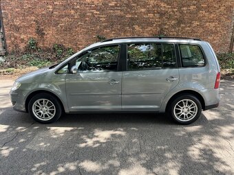Volkswagen Touran 1.4tsi, naj 106 tis. km, vyhř. sedačky. - 5
