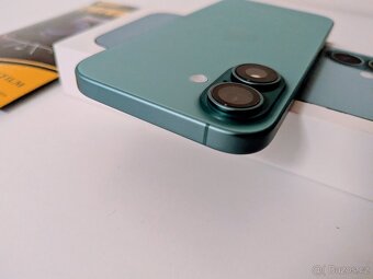 Apple iPhone 16 256GB + velké příslušenství - 5