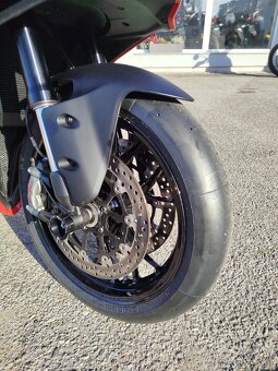 Ducati Panigale V2, 2 810 Km, TO MUSÍŠ VIDĚT - 5