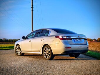 Renault Latitude 2.0dCi 127kW AT Intitiale Paris - 5