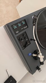 Gramofon Tesla MC 400 - 5