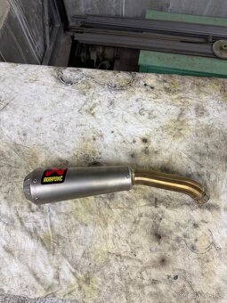 Akrapovič výfuk - 5