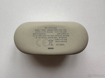 Sony WF-1000XM4 sluchátka - 5