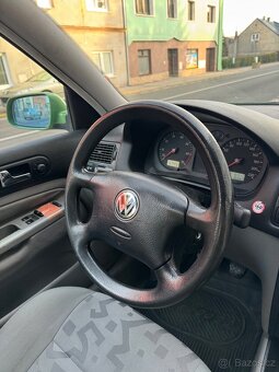 Volkswagen Golf IV 1.4i 55kw - 5