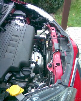 Toyota Yaris 1.33 - 5