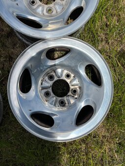 F150 16” 5x139 Ford e150 bronco - 5