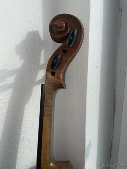 Stradivarius housle - 5