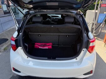 Prodám Toyota Yaris 2018 1,5i - 5