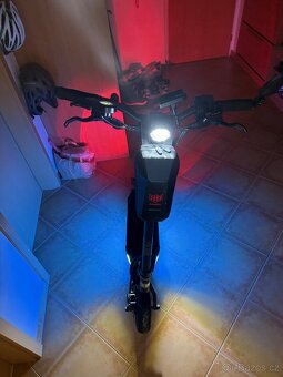 Elektrokoloběžka Kaabo Mantis 10 plus - 5