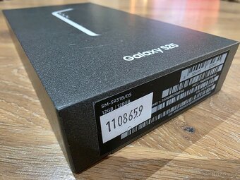 SAMSUNG GALAXY S25 12GB/128GB, NOVÝ, CZ, ZÁRUKA 3ROKY - 5