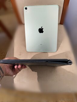 iPad Air - Generace 4 - 64 GB - 5