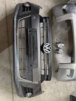 Přední nárazník VW Tiguan 5N 2011, 6x PDC, kód barvy LD7R - 5