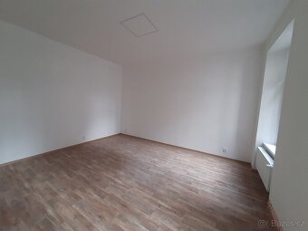 Pronájem bytu 65m2 v centru Liberce - 5