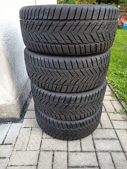 ❄️ Zimní pneu Vredestein 215/40 R17 - 5
