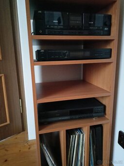 Skříň na vinylové desky - 5