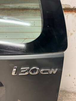 Hyundai i30 SW, zadní 5. (páté) dveře - 5