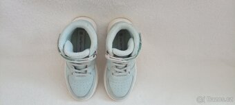 Podzimní / zimní dívčí boty, vel. 30, zn. Loap - 5