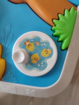 Interaktivní hrací stolek Fisher Price pejsek - 5
