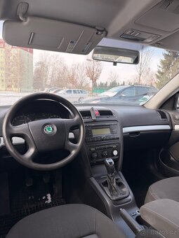 Škoda Octavia II - 5