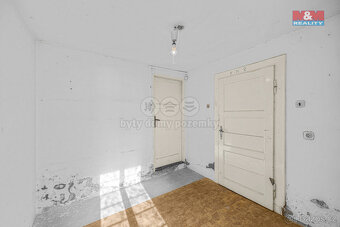 Prodej rodinného domu s garáží, 135 m², Praha, ul. K Horkám - 5