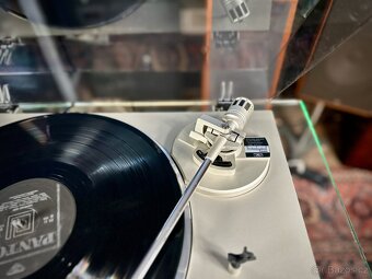 TECHNICS SL-Q300 (r.1983) direct-drive, quartz, automat - 5