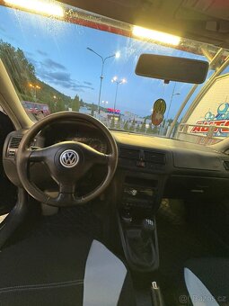 Volkswagen Golf 4 IV 1.9tdi 85kw R. V. 2000 - 5
