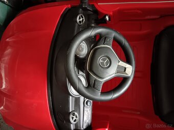 Dětský elektrický mercedes - 5