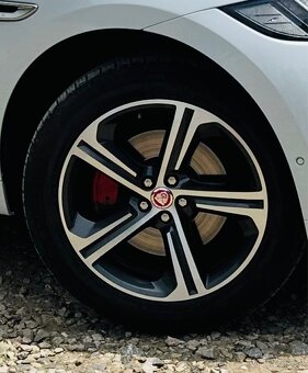 Jaguar f pace. Originál Alu kola R 20. - 5