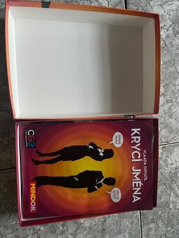 Společenská hra Scrabble a Krycí jmèna - 5
