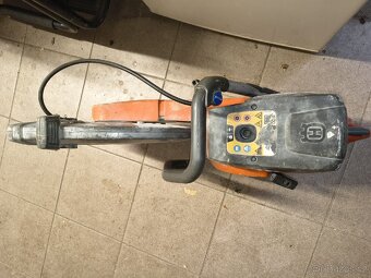 Okružní motorová pila Husqvarna - 5