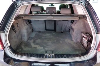 BMW 318i Touring 105kW, M paket, 2x ALU, SENZORY,VÝHŘEV,ŠÍBR - 5