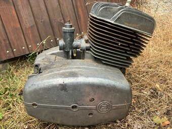 Čz 125/476 Oilmaster pěkný motor - 5