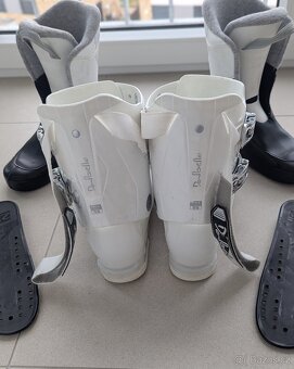 IT Dalbello 25 (39) lyžáky  dámské, flex 55 - 5