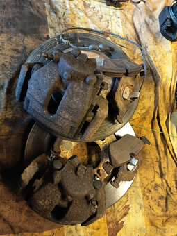 BMW E46 Přední brzdy 3.0i - 5