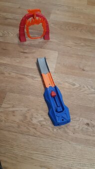 Hot Wheels - 5