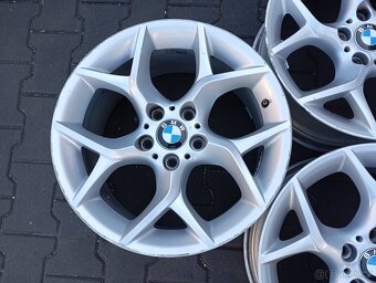 Originální dvourozměrová alu kola BMW style 322 5x120 r18 - 5