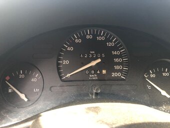 Opel Corsa 1.0 - 5